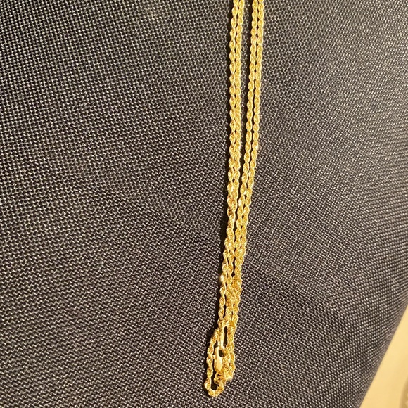 18k solid yellow Gold 22 inch Rope Chain Necklace 2.5 mm, 1.9 grams - Picture 11 of 16